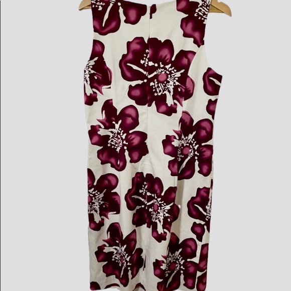 Floral sleeveless dress - Picture 2 of 5